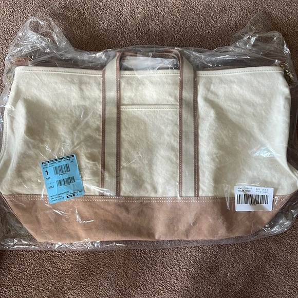 J. Crew Handbags - Jcrew Montauk canvas Weekender bag new